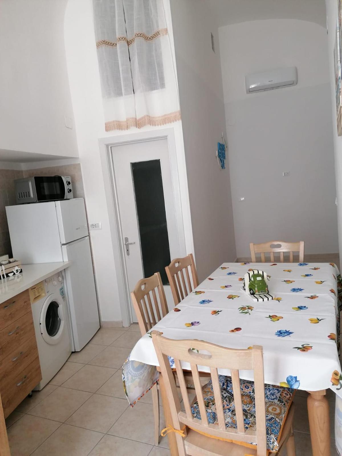 Amaste In Puglia Casa Vacanza Bisceglie Exterior foto